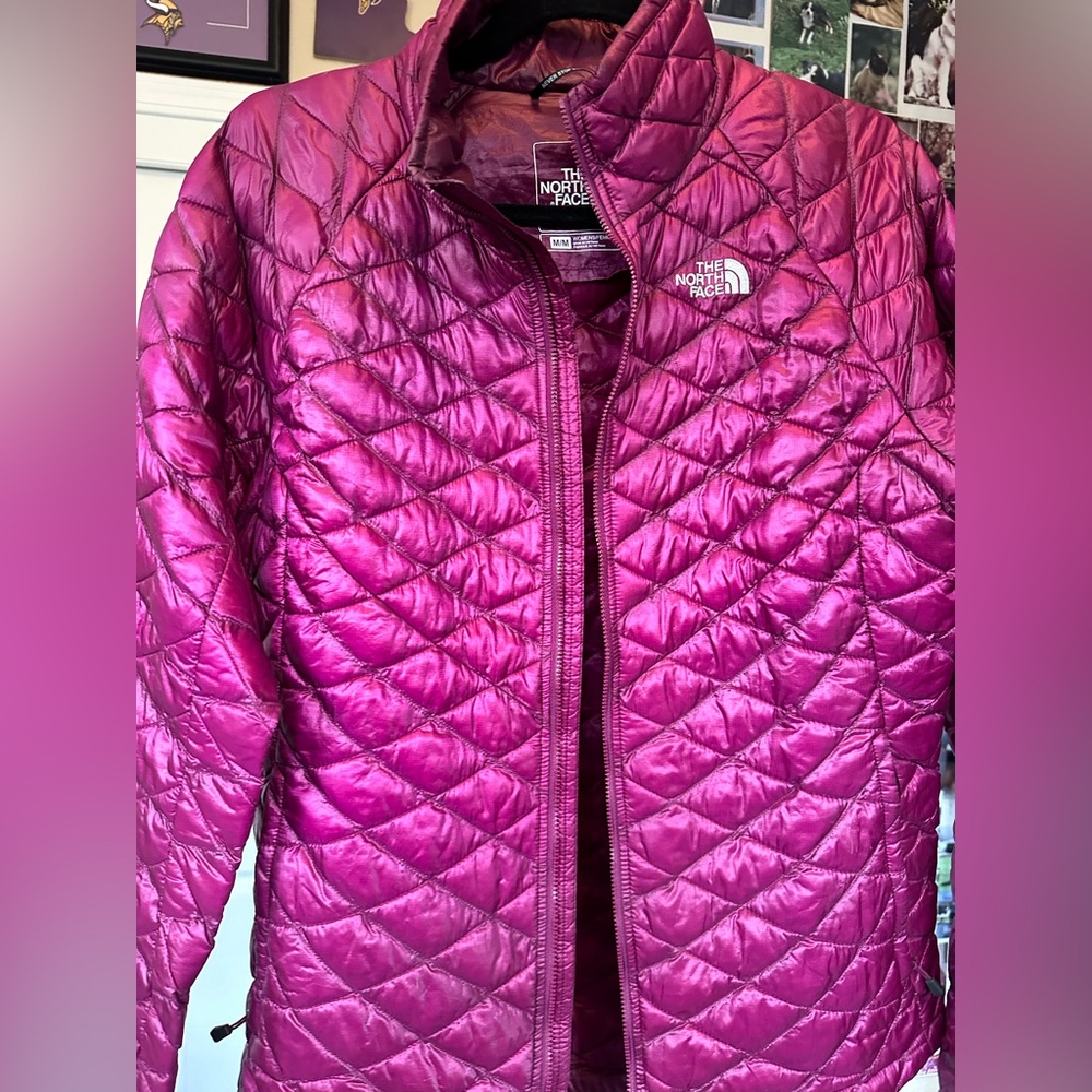 North Face Womens Medium Thermoball Jacket Nano Puffer Berry M